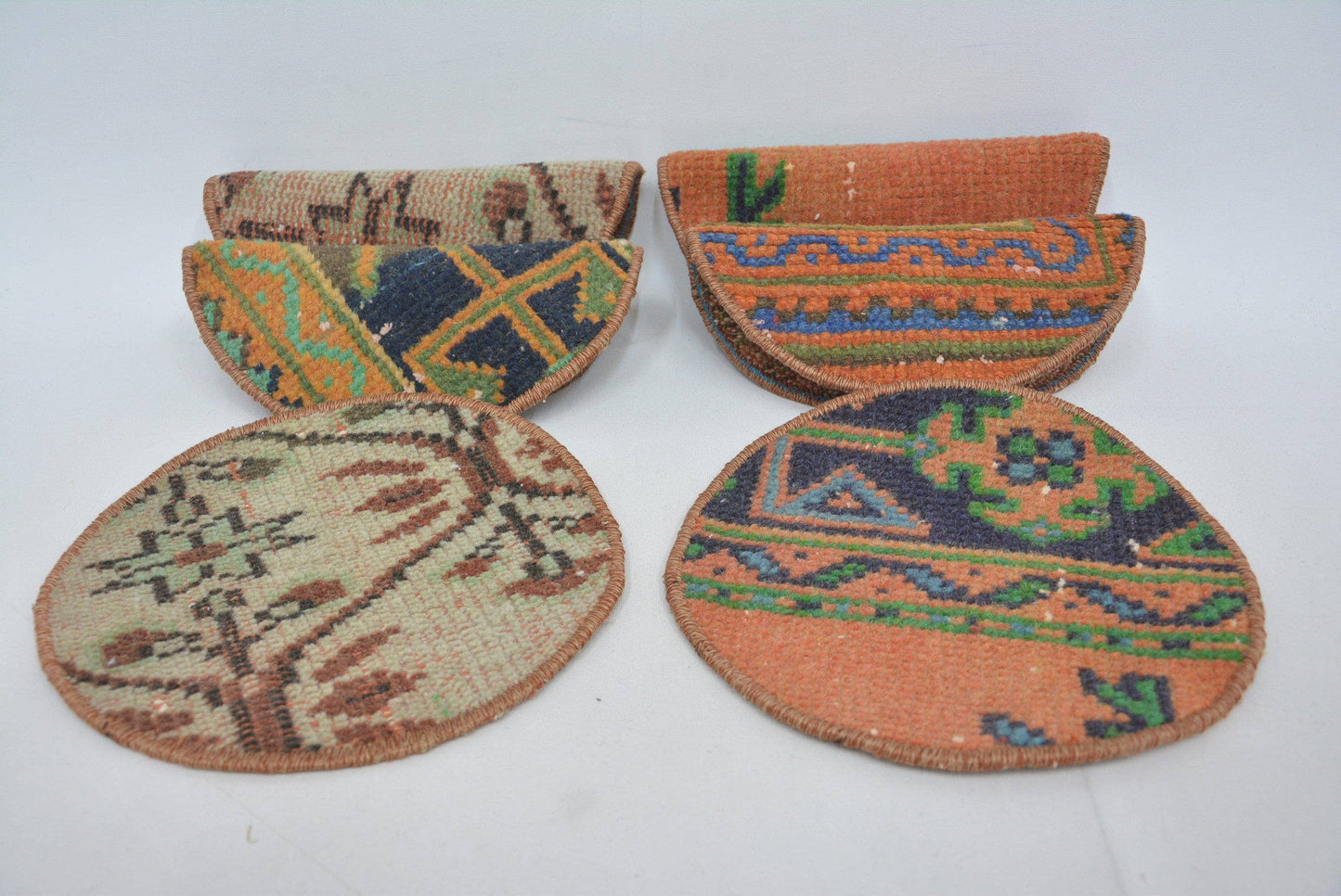 Dining Table Accessory Gift Set with Suplas and Coasters