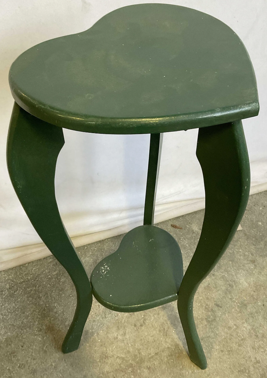Green Heart Table