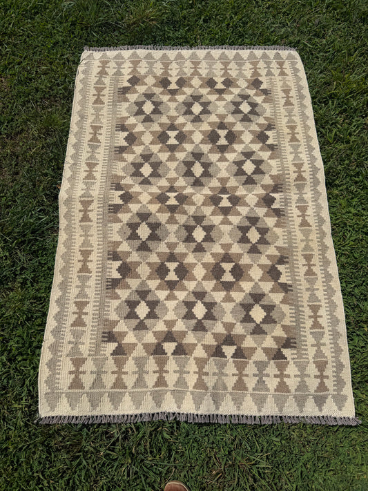 Neutral Colors Kilim Rug 5' by 3.5'