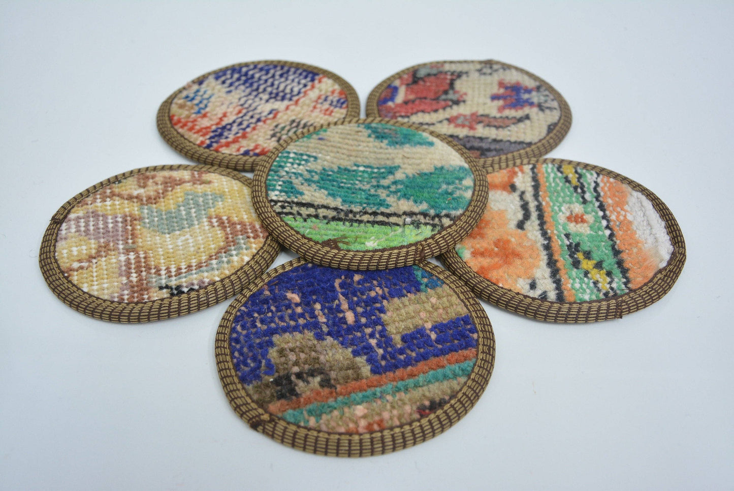 Drink Coaster Glass Pad Round Non Slip Woven Traditional