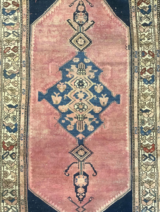 Vintage Handmade Oriental Wool Rug