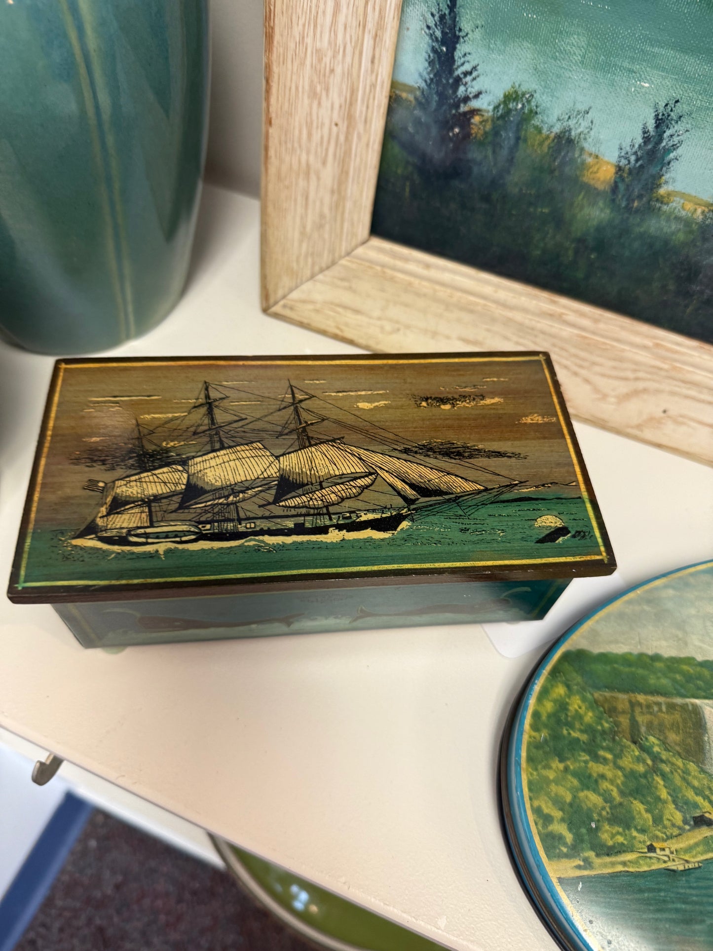 whale box