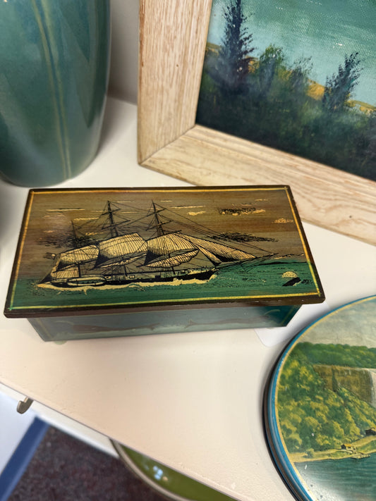 whale box