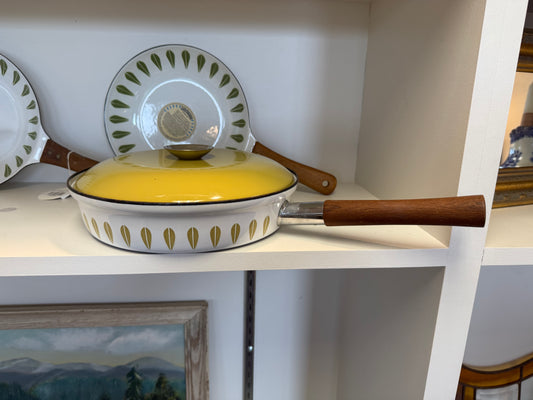 Cathrineholm Covered Fry Pan (Mustard)