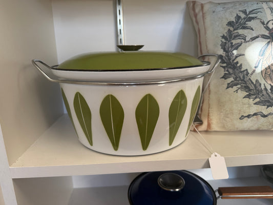 Cathrineholm of Norway Lidded Pot Medium (Green lid, white pot with Green Lotus)