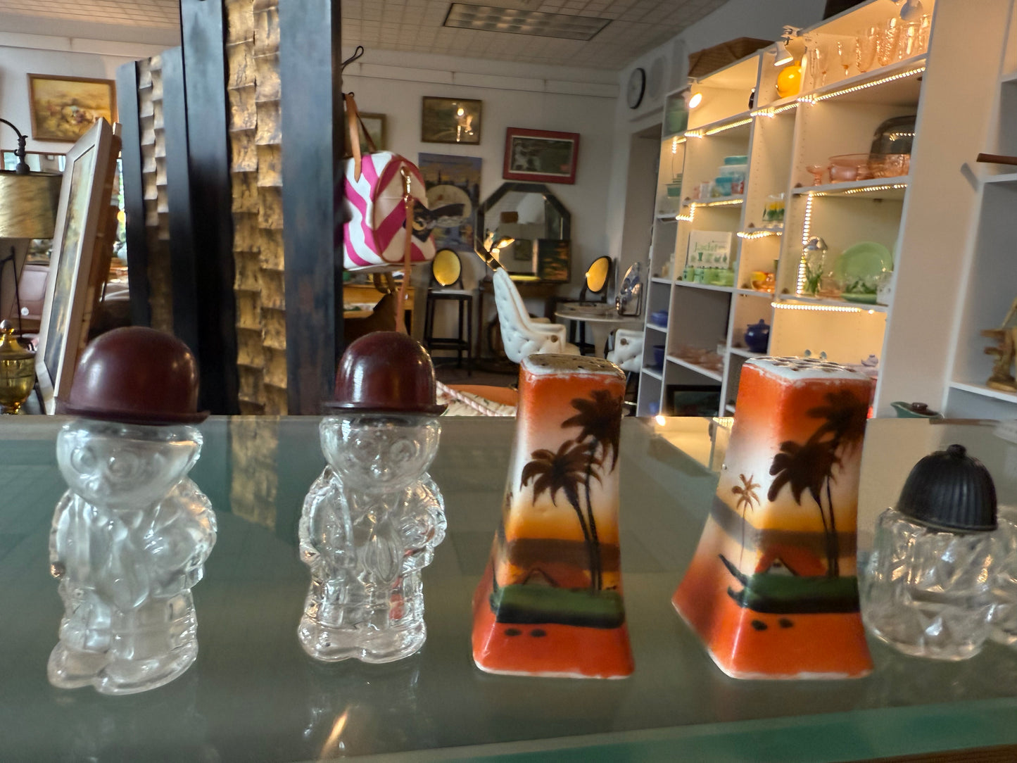 Salt & Pepper shakers