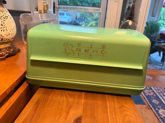Lustro-Ware Bread Box