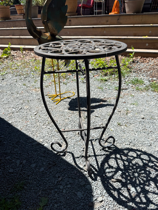 Metal Plant Stand