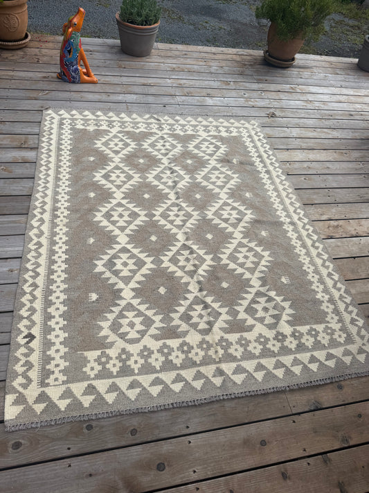 Handwoven Kilim Rug 7’ 4” by 5'2"